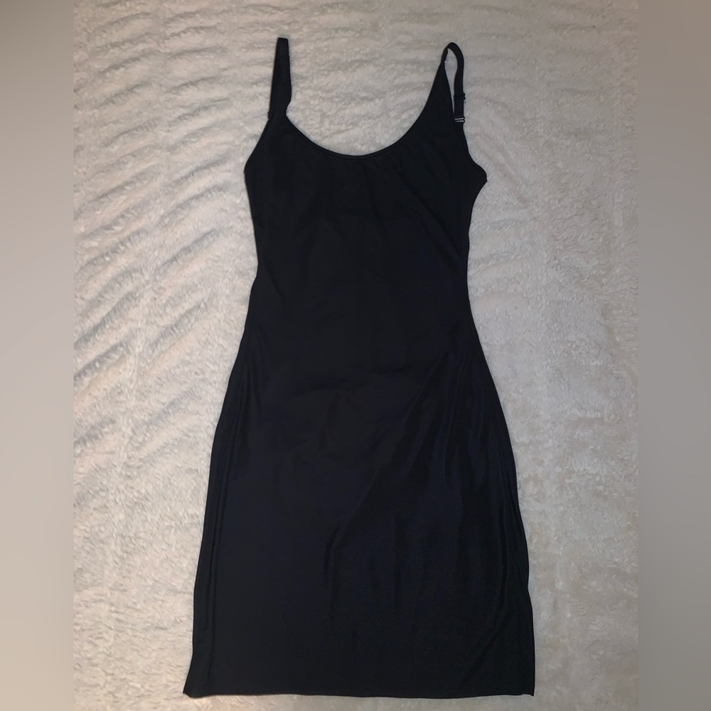 Assets Red Hot Label by Spanx slip dress w, bodysuit clasp, size Large